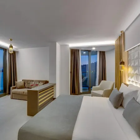 Signature Blue Kusadası