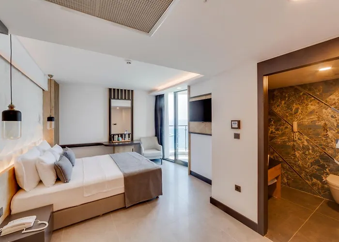 Signature Blue Szálloda 5*