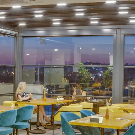 Signature Blue Hotel