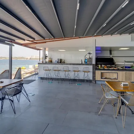 Signature Blue Hotel Kusadası