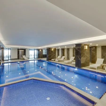Otel Signature Blue 5*
