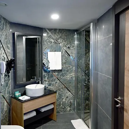 Signature Blue Hotel