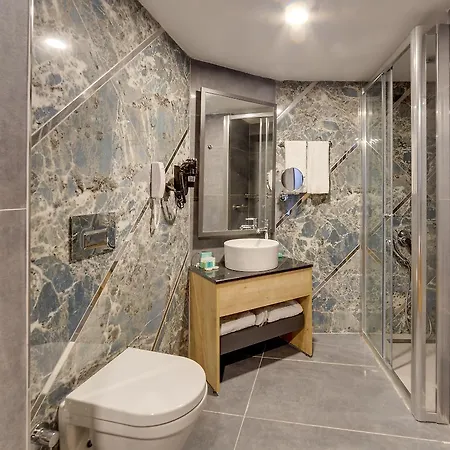 Signature Blue 5* Kusadasi