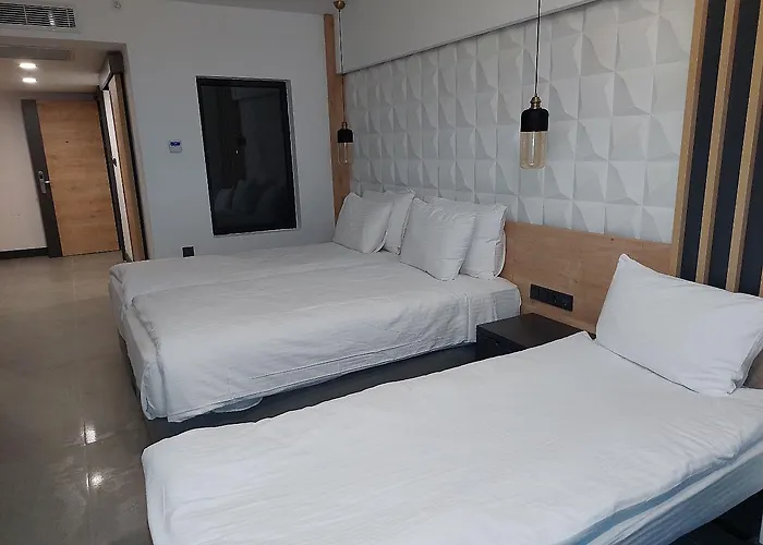 Hotel Signature Blue