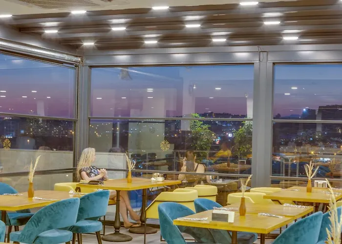 Signature Blue Hotel