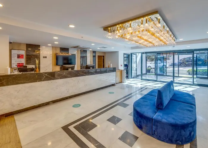 Signature Blue Hotel